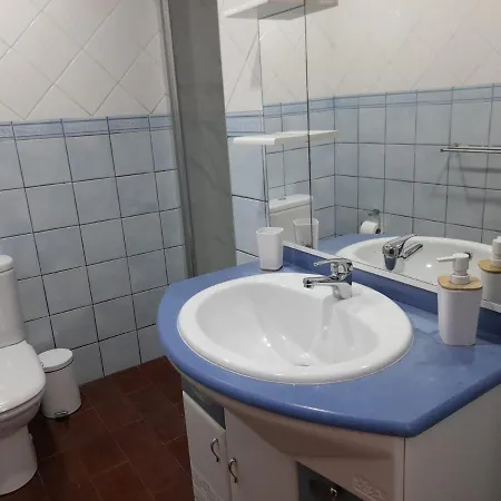 Casa Da Fonte-t4 Admeus
