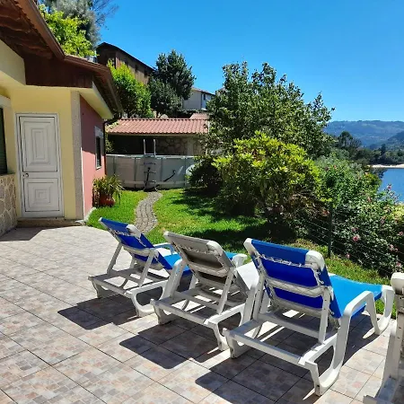 Casa Da Fonte-t4 Hébergement de vacances