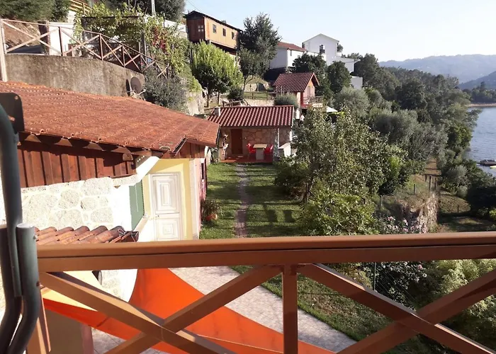 Casa Da Fonte, T4 Casa vacanze Admeus