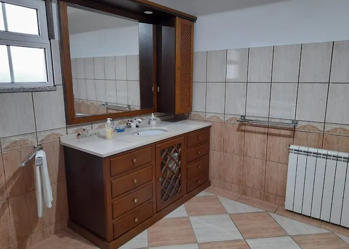 Casa Da Fonte-t4 Admeus