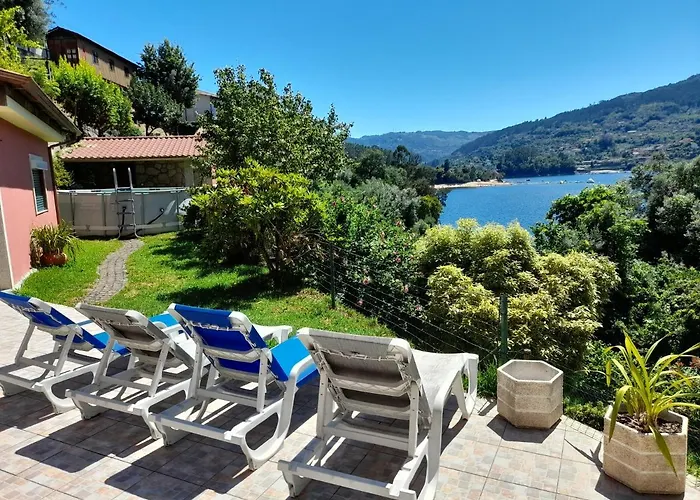 Casa vacanze Casa Da Fonte, T4 Admeus